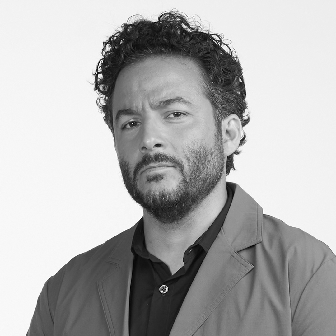 Ennis Esmer